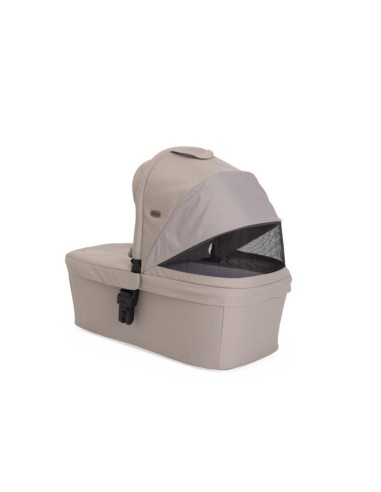 Chicco - Trio Seety 2026 Con Kory Essential i-Size + Borsa Organizer IN OMAGGIO - Spedizione Gratuita