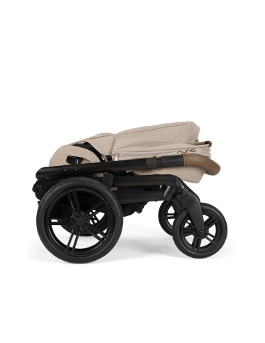 Nuna - Trio Collezione Cosmopolitan Con Passeggino e Navicella Mixx Next e Ovetto Arra Flex - Spedizione Gratuita